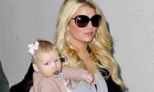 Джессіка Сімпсон вдруге стала мамою