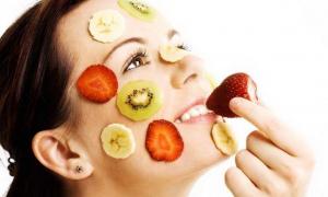 Маски з літніх фруктів і овочів чудово доглядають за шкірою 