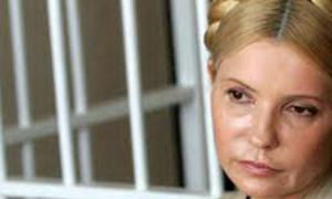 Провівши рік без сонця, Тимошенко майже згодилася на лікування за кордоном