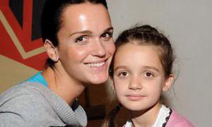 Співачка Слава худне через від’їзд доньки за кордон