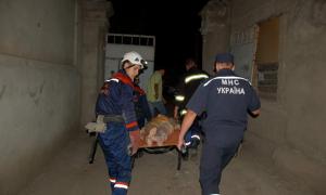 У Миколаєві пенсіонерка провалилась у підвал разом із ліжком