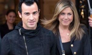 ЗМІ: Дженніфер Еністон вагітна, однак її наречений боїться одружуватися