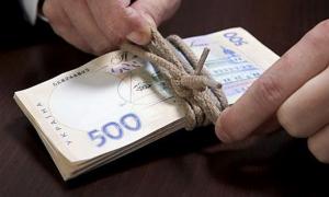 Держборг України до кінця року може на третину перерости план