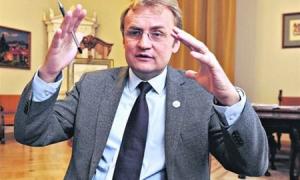 Невідомий хуліган двічі за вечір напав на міського голову Львова
