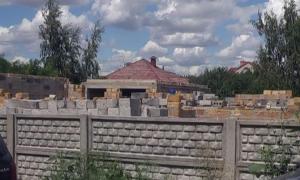 Начальник колонії на Луганщині змусив в’язнів будувати йому хату