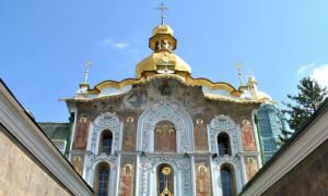 Хворих на ВІЛ з Києво-Печерської Лаври спішно переселяють у нове приміщення