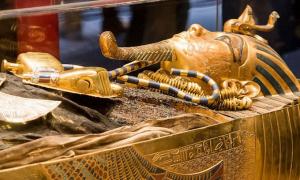 Скарби Тутанхамона перевезуть у новий музей