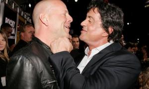 Жадібний Брюс Вілліс посварився зі Сталлоне і пішов з «Нестримних»