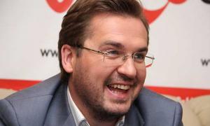 Олександр Пономарьов рятується від депресії малюванням