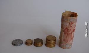 Нацбанк підрахував, скільки монет і банкнот зберігають українці