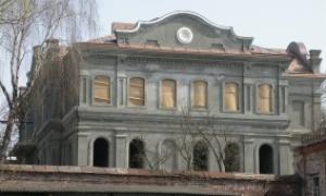 Щербань відсудив у міськради частину готелю «Суми»