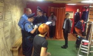 Femen заявляє, що міліція блокує їхній офіс
