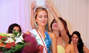 У Канаді українка отримала титул«Міс Земля»