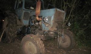 П’яні росіяни приїхали до України на тракторі