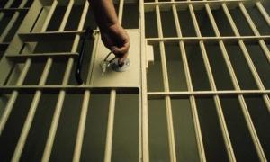 У Чернівецькій області колишній податківець отримав 8,5 років в’язниці за хабар