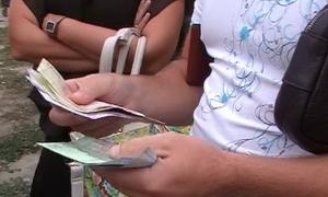 На Херсонщині посадовець вибив з бізнесмена 7 тисяч гривень хабара