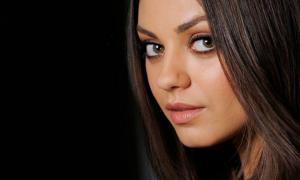 ЗМІ: Міла Куніс стала нареченою