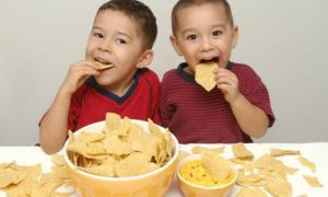 Чіпси викликають порушення розумового розвитку в дітей