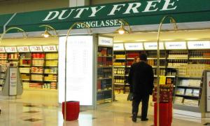 Міндоходів пропонує перевіряти документи у покупців в магазинах Duty free