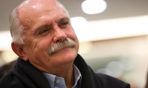 У Микити Михалкова народилося дев’яте онуча