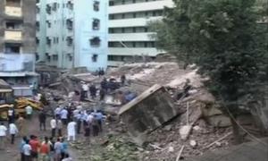 У Мумбаї обрушився п’ятиповерховий житловий будинок