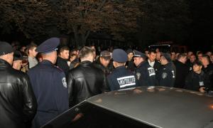 Тернополяни ледь не вбили водія, який збив на смерть першокурсницю