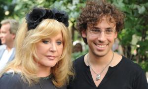 Журналісти дізналися, скільки коштують діти Пугачової й Галкіна