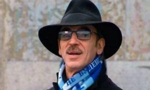 Михайло Боярський ганяє м’яч із півторарічним онуком