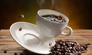 Три чашки кави на день зменшують ризик захворіти на рак печінки