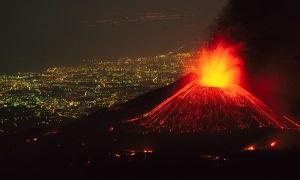 Вулкан Етна знову відновив свою активність