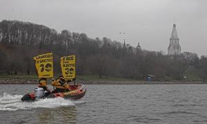 Московська поліція відпустила на свободу чотирьох активістів Greenpeace