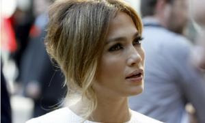 Дженніфер Лопес відхрестилася від пластики