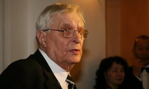 Олег Басилашвілі не знає, коли повернеться на сцену