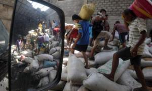 На Філіппінах під час пограбування складу з рисом голодні люди затоптали вісьмох осіб