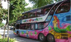 В аварії автобуса у Таїланді постраждали понад 20 росіян