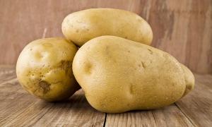 У картоплі міститься цілий ряд вітамінів та поживних речовин