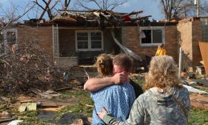 У неділю США атакували кілька десятків торнадо, є загиблі