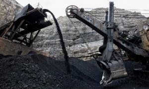 Промислове виробництво в Україні продовжує падати