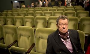 Медики кажуть, що шансів на одужання у Миколи Караченцова немає