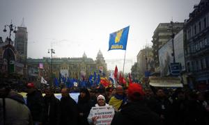 Близько 30 тисяч прихильників євроінтеграції рухаються до Європейської площі