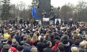 Одесити та харків’яни влаштували сьогодні Євромайдани у своїх містах