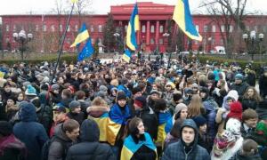 На київському Євромайдані протестували до 4 тисяч студентів