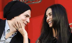 Демі Мур і Ештон Катчер нарешті офіційно розлучилися