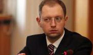 Яценюк: Влада перевела внутрішні війська в повну бойову готовність