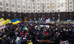 Кабмін блокує близько 5 тисяч мітингувальників