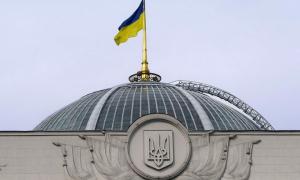 Азаров та урядовці прибули до Верховної Ради