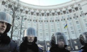 Журналісти не змогли потрапити на засідання Кабміну