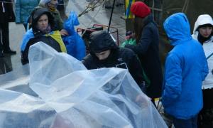 Євромайдану потрібні теплі речі та обігрівачі