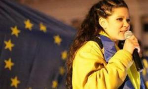 Руслана та Марічка Бурмака скликають українців на «Марш мільйона»