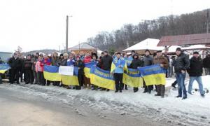 На Євромайдан до Києва їде 15 автобусів мітингувальників із Закарпаття 
